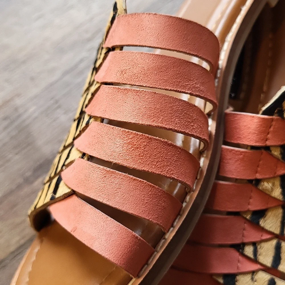 Crown Vintage Animal Print Cow Hair and Coral Leather Sandal Slides, 7.5 - Picture 6 of 11
